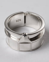 Ankh Pyramid Royal Ring | silver