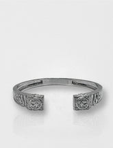 Bygone Royal Bracelet