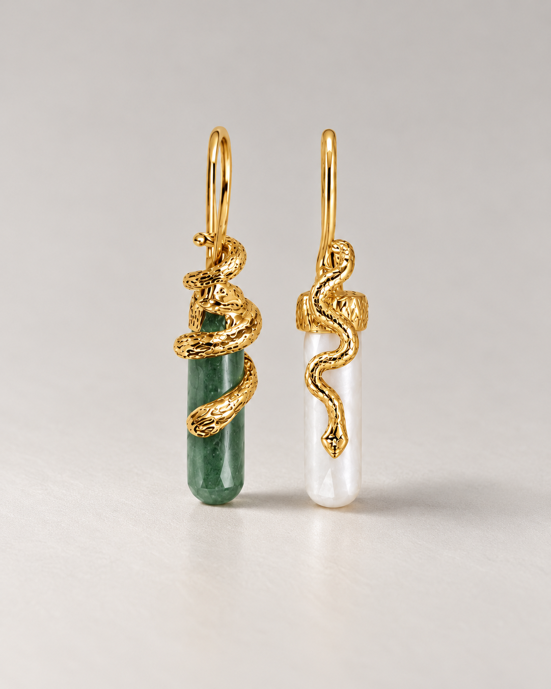 MAGICAL SERPENTINE EARRING |  GOLD VERMIEL
